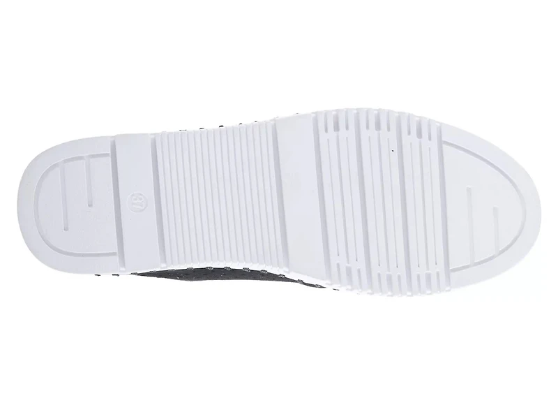 Surfie Slip-On Sneaker