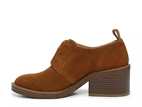Malia Oxford
