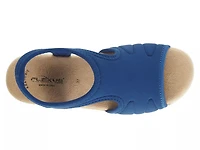 Nyaman Sandal