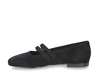 Daven Mary Jane Flat