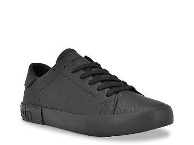 Reon Sneaker