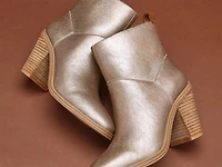 Randie Bootie