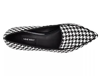 Abay Flat