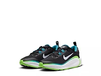 Infinity Flow Sneaker