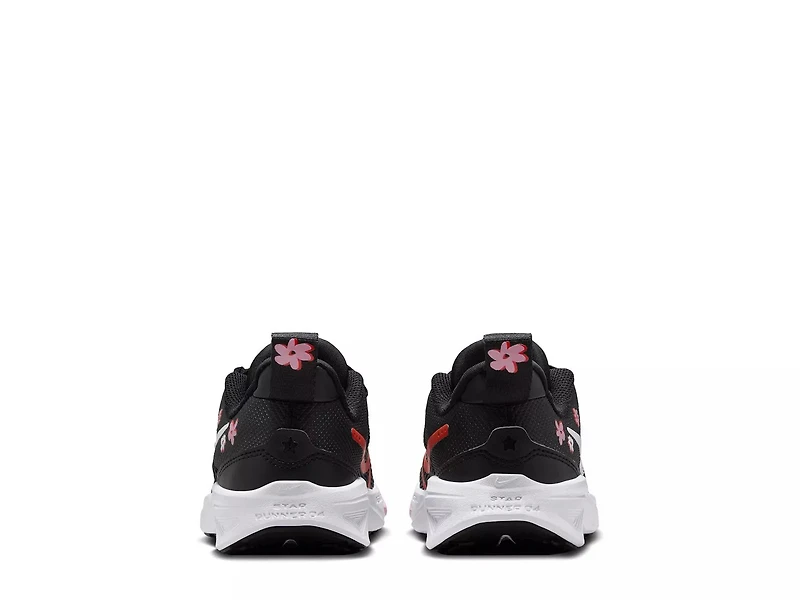 Star Runner 4 Sneaker