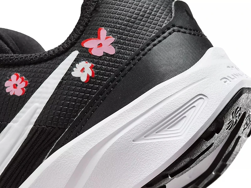 Star Runner 4 Sneaker