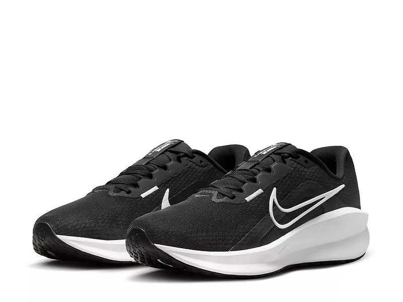 Downshifter 13 Running Shoe