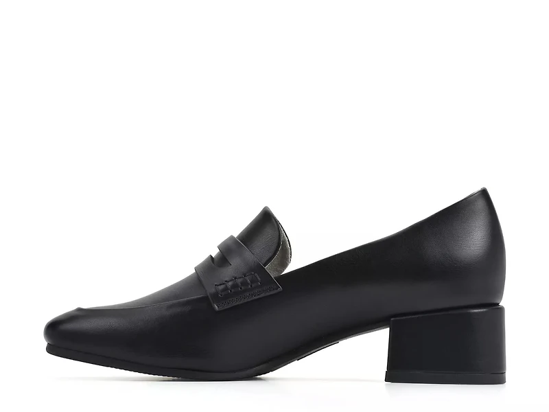 Quiana Loafer