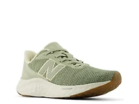 Fresh Foam Arishi V4 Sneaker - Women's