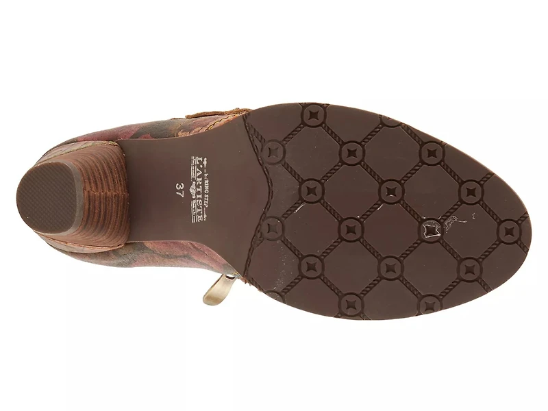 Graphic Bootie
