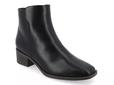 Cappri Bootie