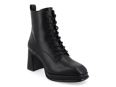 Kalindi Bootie