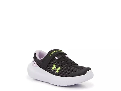 Surge 4 Sneaker