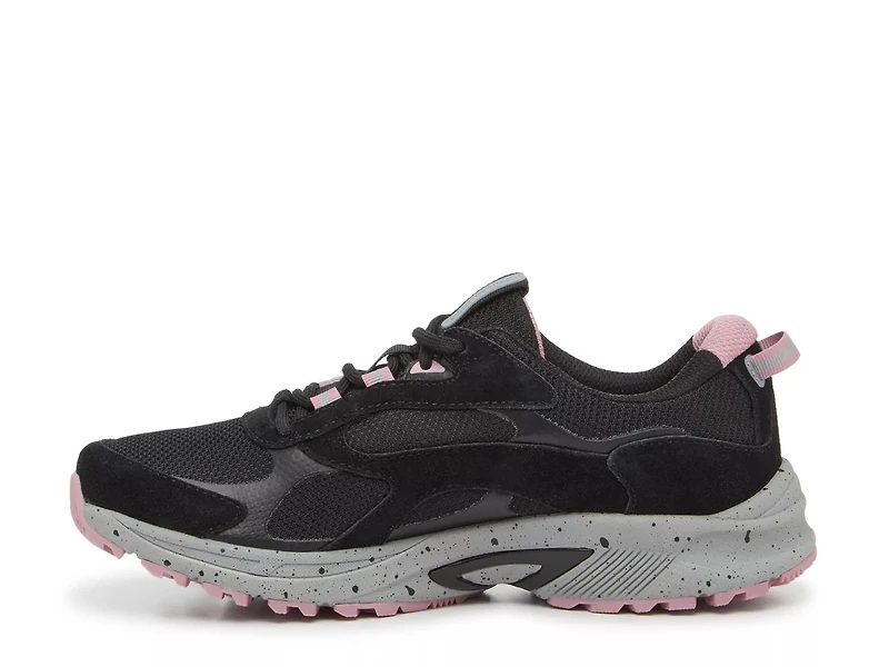 Sky Stride Walking Sneaker