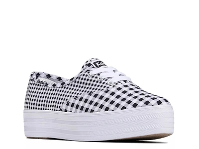Point Platform Sneaker
