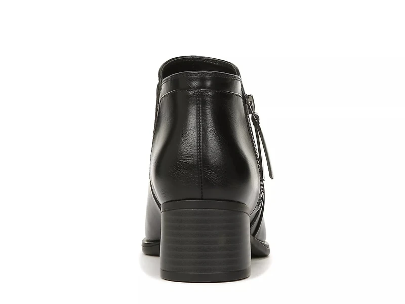Karol Bootie