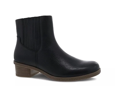 Daisie Bootie