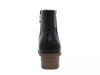 Daisie Bootie