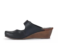Luna Mary Jane Mule
