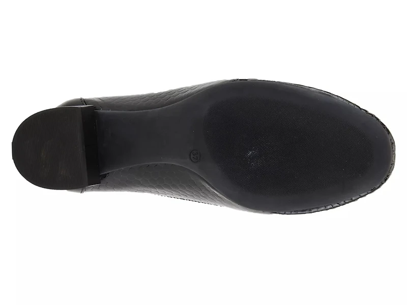 Ahmeria Pump