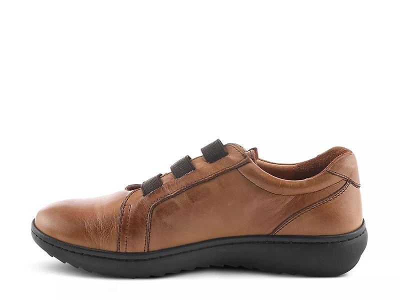 Pinna Slip-on Sneaker