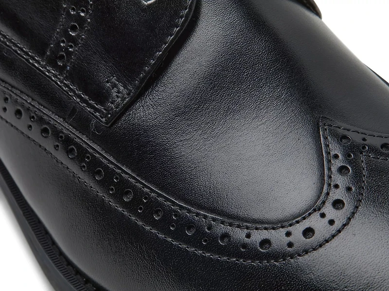 Santucci Wingtip Oxford