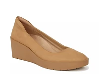 Sereno Wedge Pump