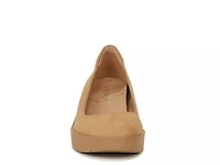 Sereno Wedge Pump