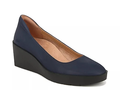 Sereno Wedge Pump