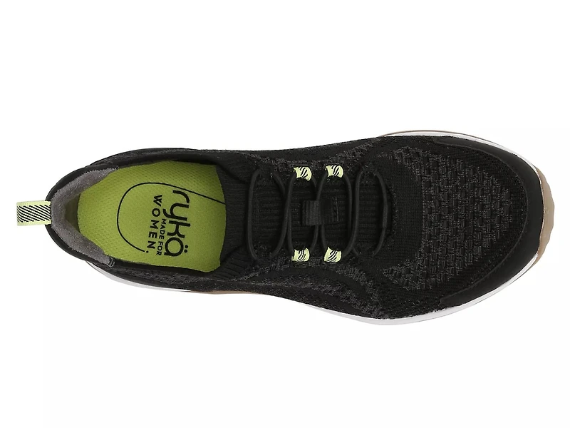 Echo Sky Sneaker