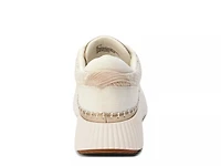 Go To Platform Sneaker