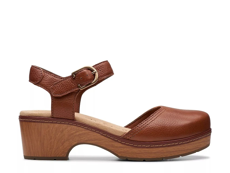 Paizlee Platform Clog