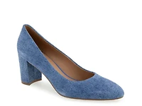 Betsy Pump