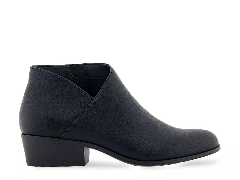 Cayu Bootie