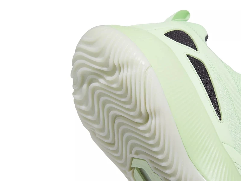 Dame Certified 2 Low Basketball Shoe