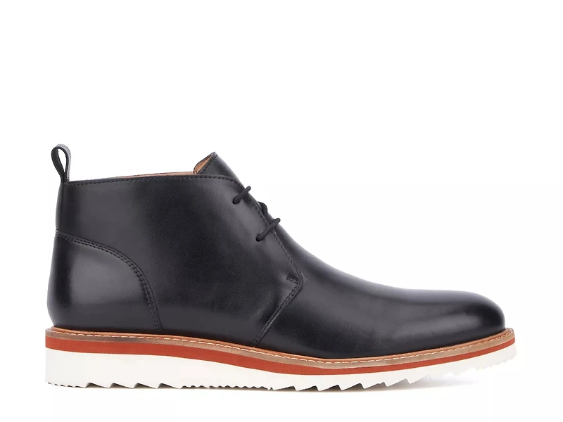Lewis Chukka Boot