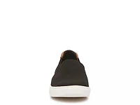 Evry Slip-On Sneaker