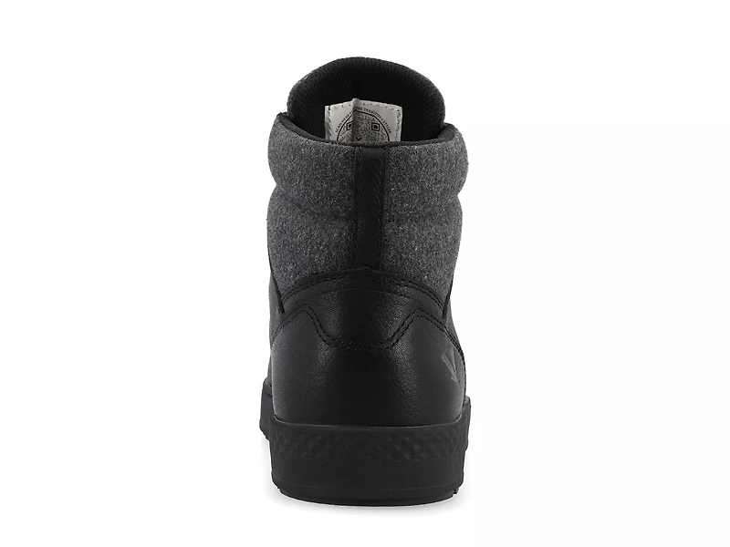 Ruckus Sneaker