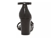 Sateena Sandal