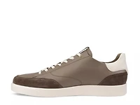Street Lite Luxe Sneaker