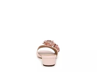 Fay Sandal