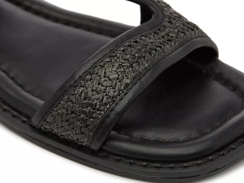 Taira Sandal