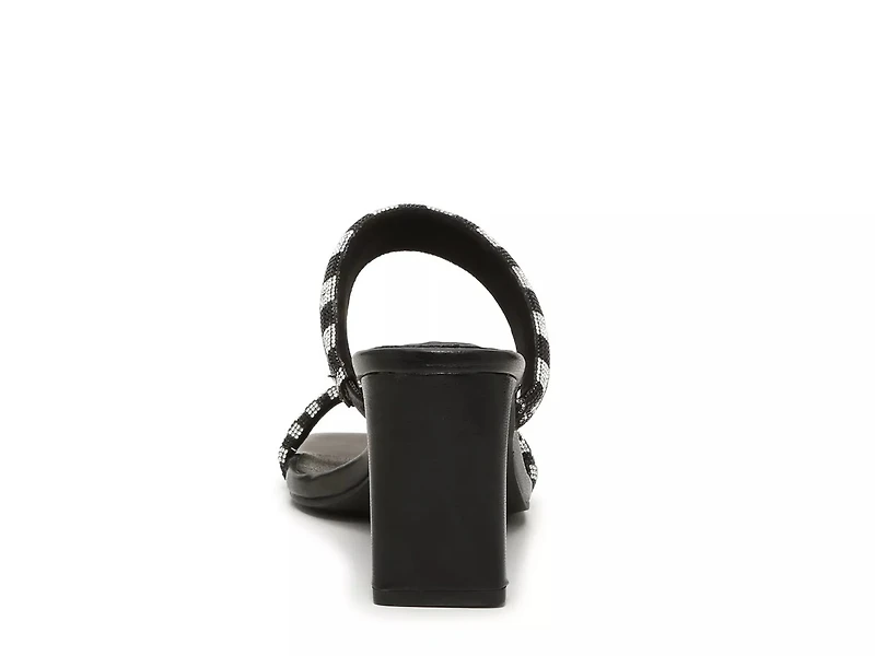Yessenia Sandal