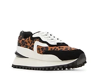 Lois Waterproof Sneaker