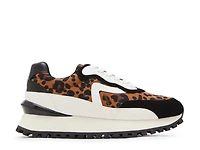 Lois Waterproof Sneaker