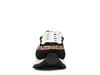 Lois Waterproof Sneaker