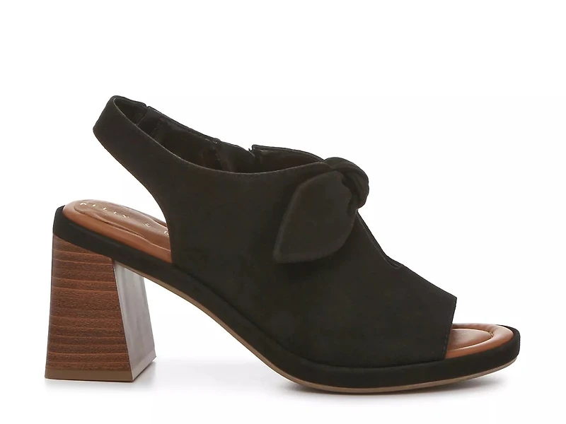 Jesinel Sandal