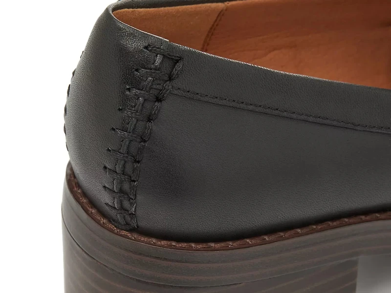 Hazell Loafer