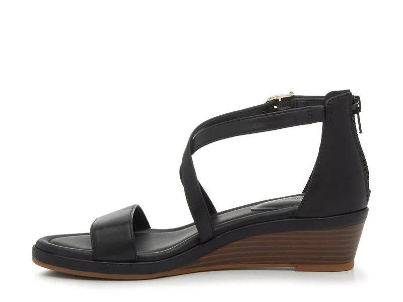 Ammiya Wedge Sandal