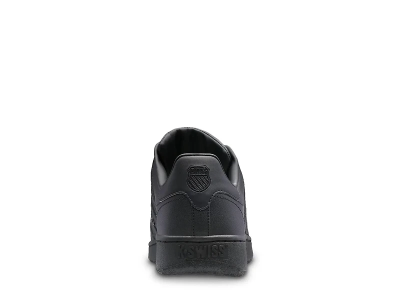 Classic VN Sneaker